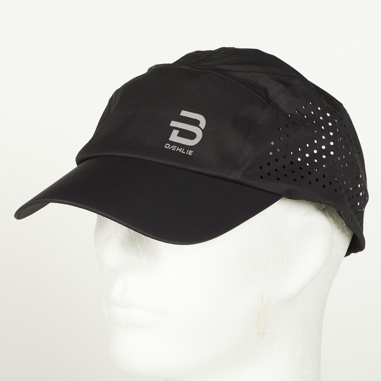 "DAHLIE" CAPS ATHLETE